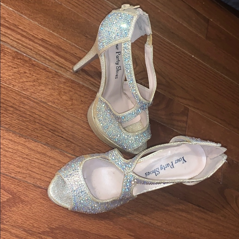 diamond tan heels